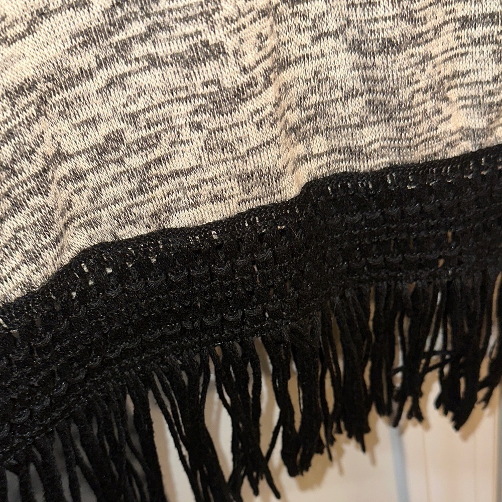 Easel Gray and Black Fringe Tunic Top - Picture 2 of 4